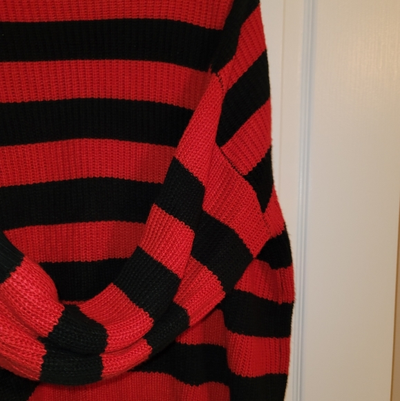 SHEIN - Picture 2 of 5